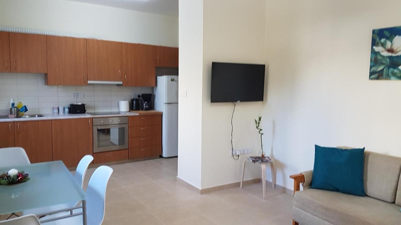 Kerynia Apartments Paphos Eksteriør billede