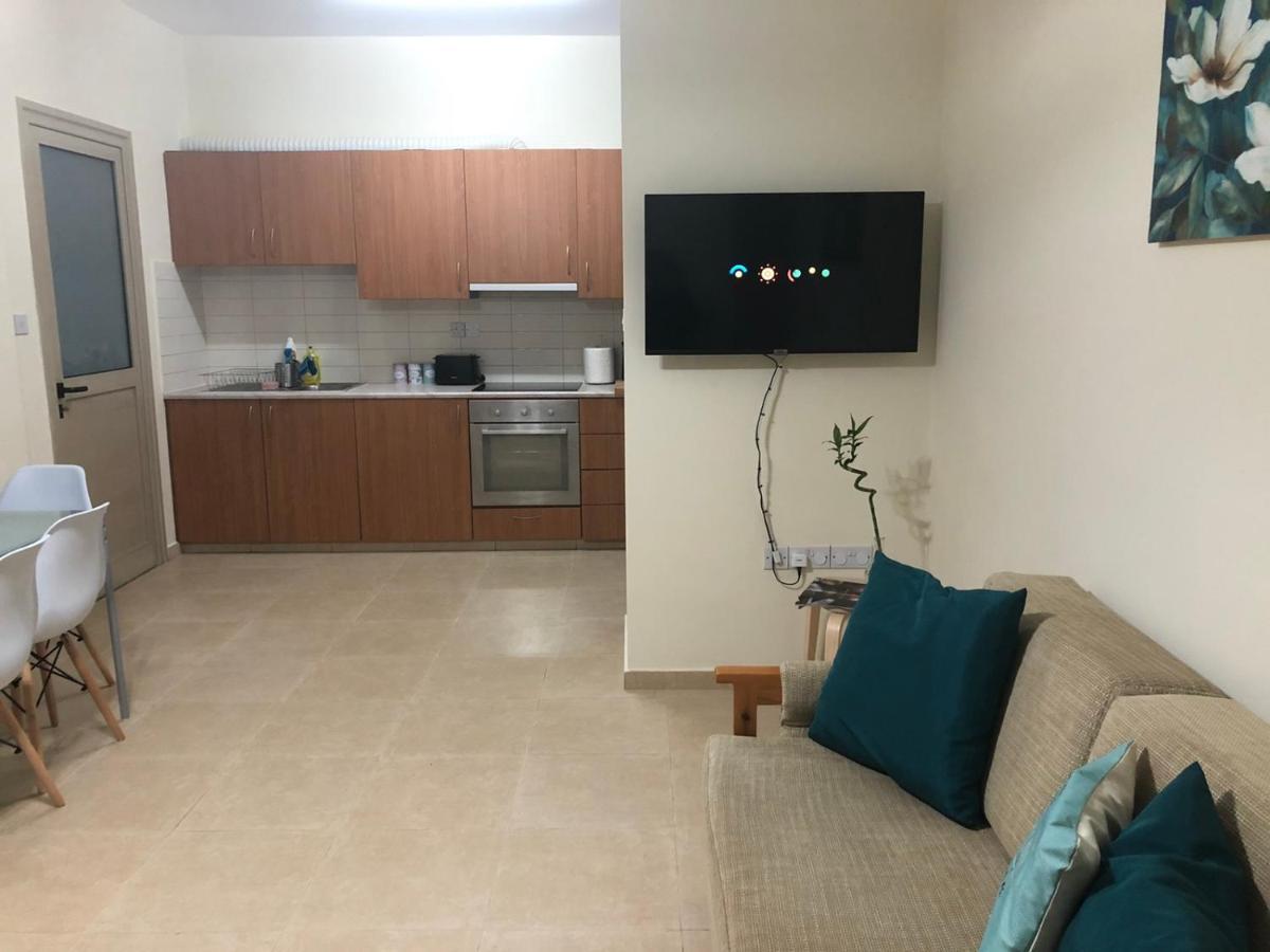 Kerynia Apartments Paphos Eksteriør billede
