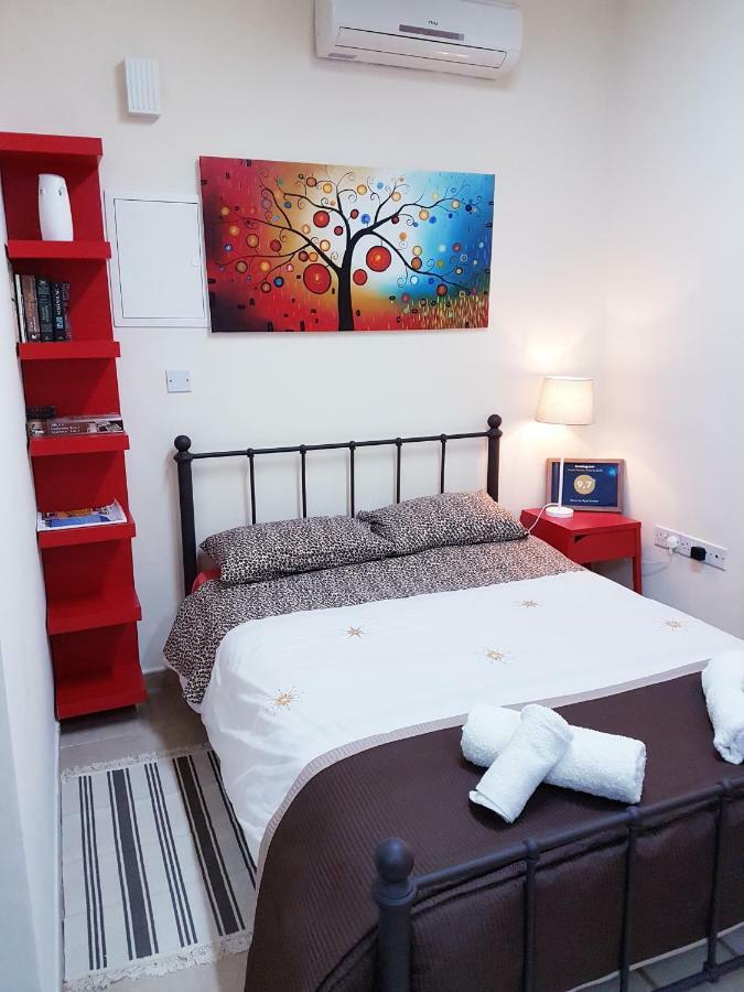 Kerynia Apartments Paphos Eksteriør billede