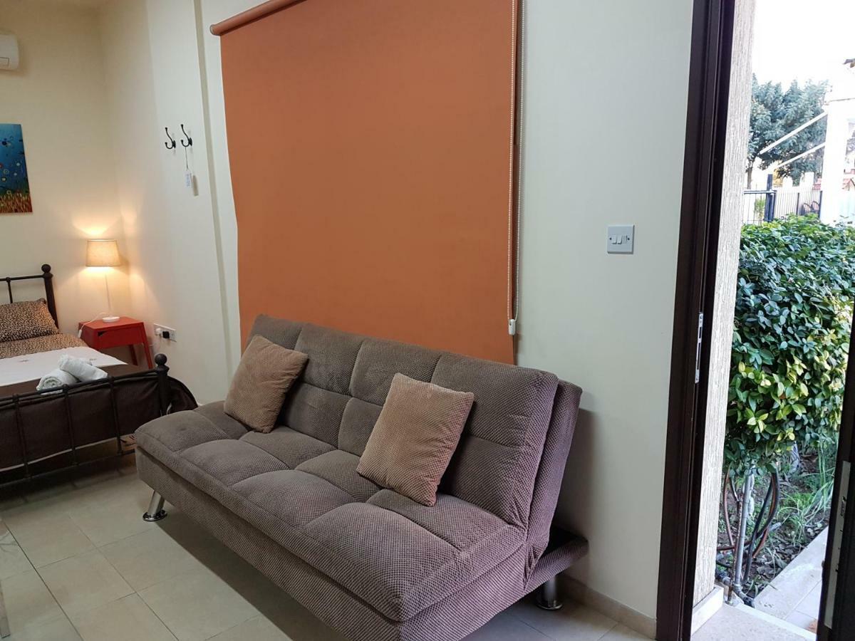 Kerynia Apartments Paphos Eksteriør billede